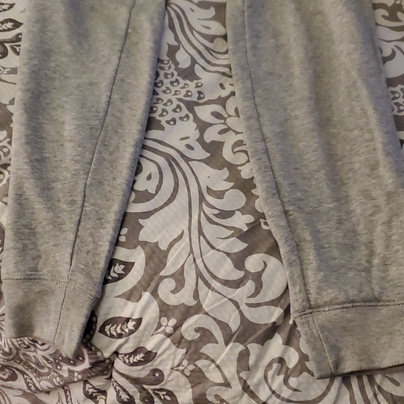 Sweatpants - Picture 2 of 2